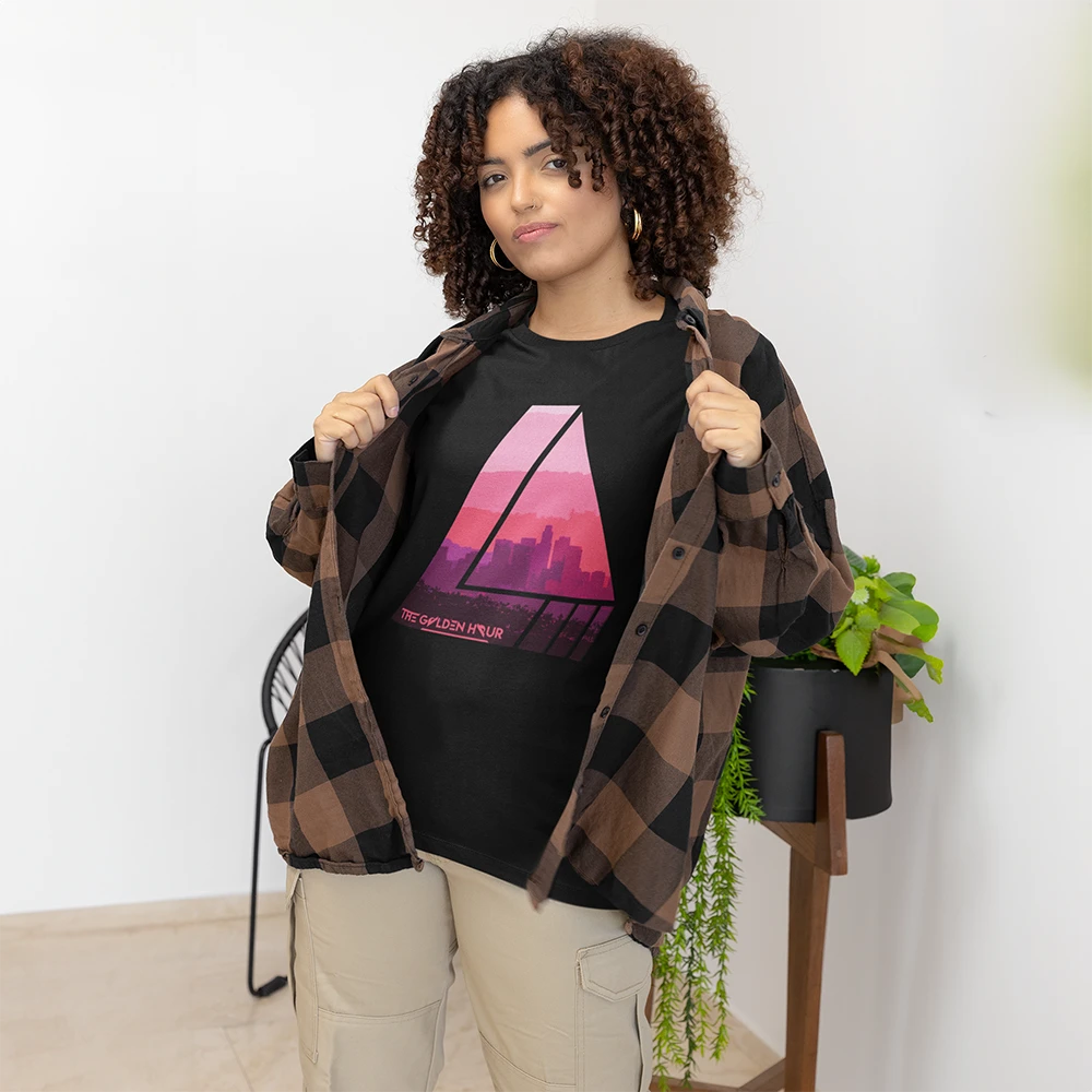 Los Angeles city black tshirt for women color magenta fucsia Los Angeles city black tshirt for women color magenta fucsia